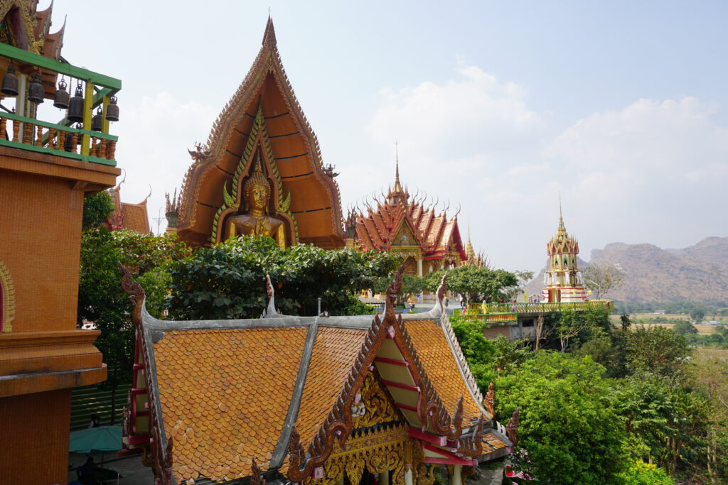 kanchanaburi met kinderen tempels